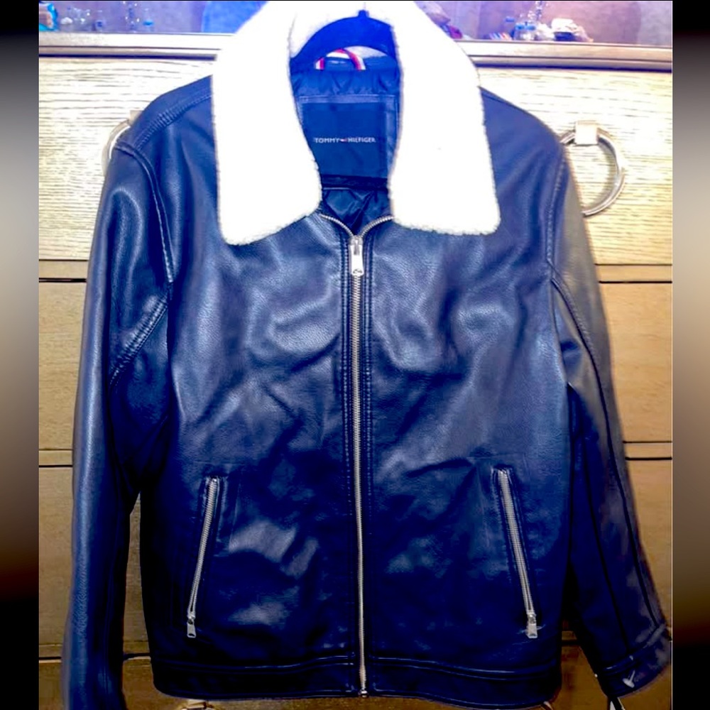 Brand new bomber jacket navy blue leather new with tags Tommy Hilfiger medium - Picture 1 of 6